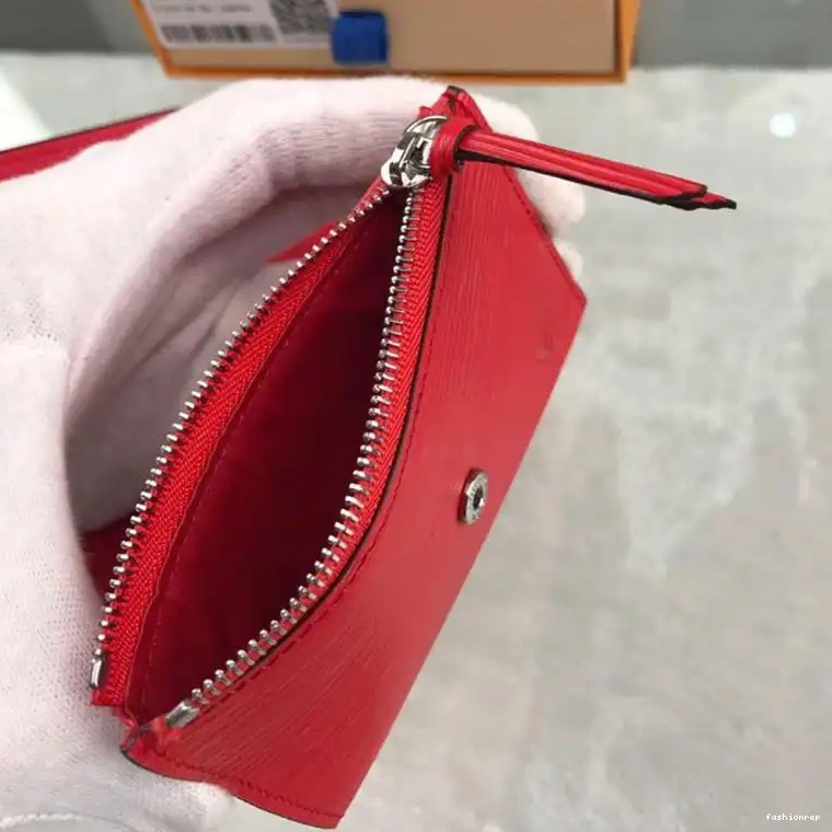 Fashionrepsfam ru Bags 19T1L0715 LV 0710